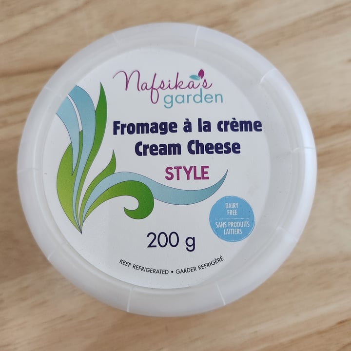 photo of Nafsika's Garden Cream Cheese/ Fromage à la Crème shared by @verosfiction on  15 Feb 2023 - review