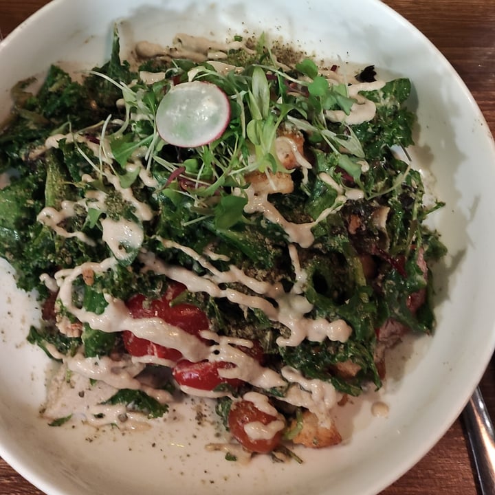 photo of Unity Diner Caesar Salad shared by @frenchveganfoodie on  04 May 2023 - review