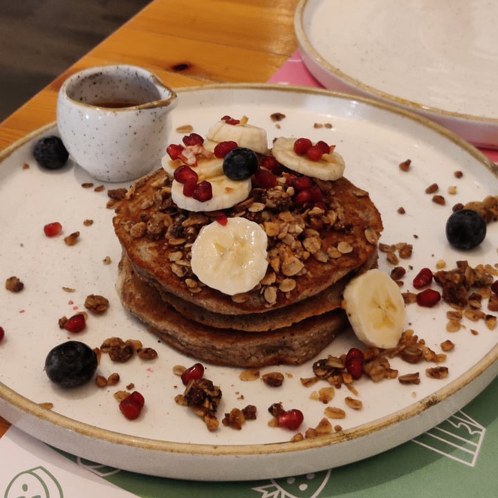 photo of Brunch Republic Treviso Healthy Pancakes shared by @berenluth on  21 May 2023 - review