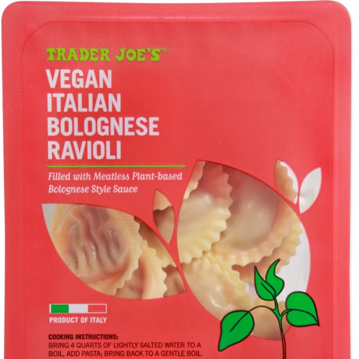 photo of Trader Joe's Vegan Italian Bolognese Ravioli shared by @averyeats on  07 Aug 2023 - review