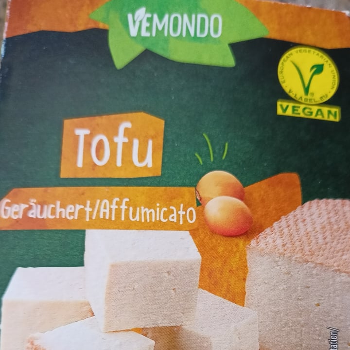 photo of Vemondo Tofu affumicato shared by @marinasacco on  04 Feb 2023 - review