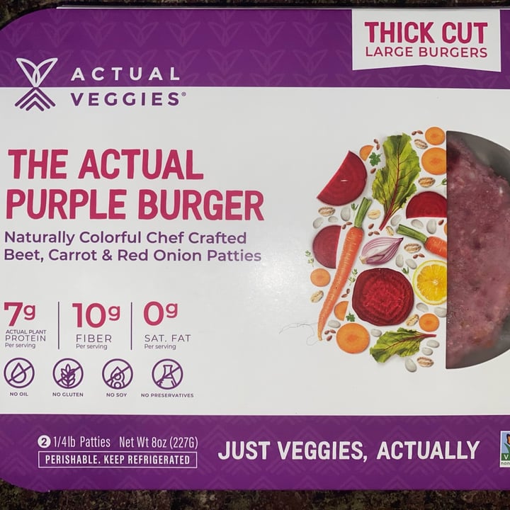 photo of Actual veggies Actual purple burger shared by @spookyfoodie on  15 Jan 2023 - review
