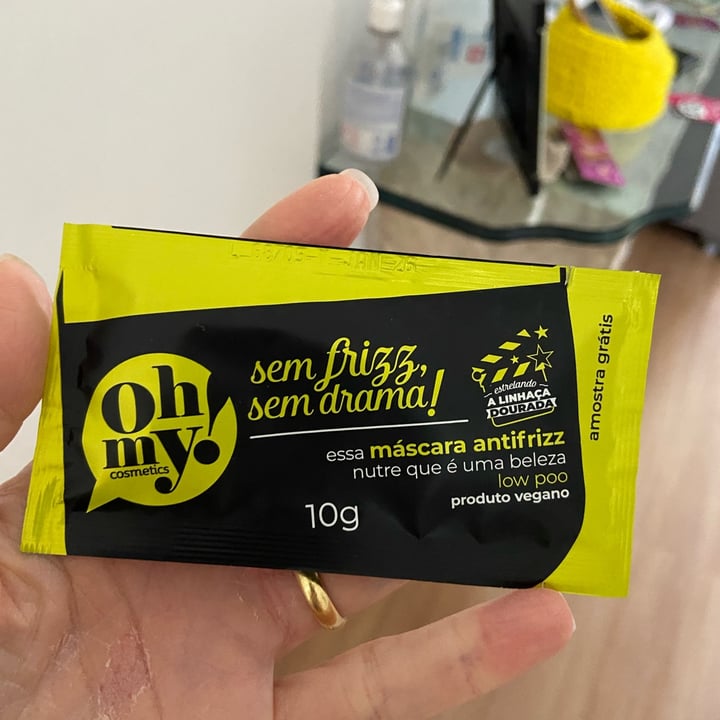 photo of Oh my! Cosmetics Máscara Antifrizz shared by @katiatrotta on  09 Jun 2023 - review