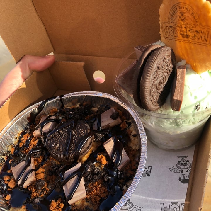 photo of Holy Cow Topped Cookie Dough shared by @goatgirl on  23 Mar 2023 - review