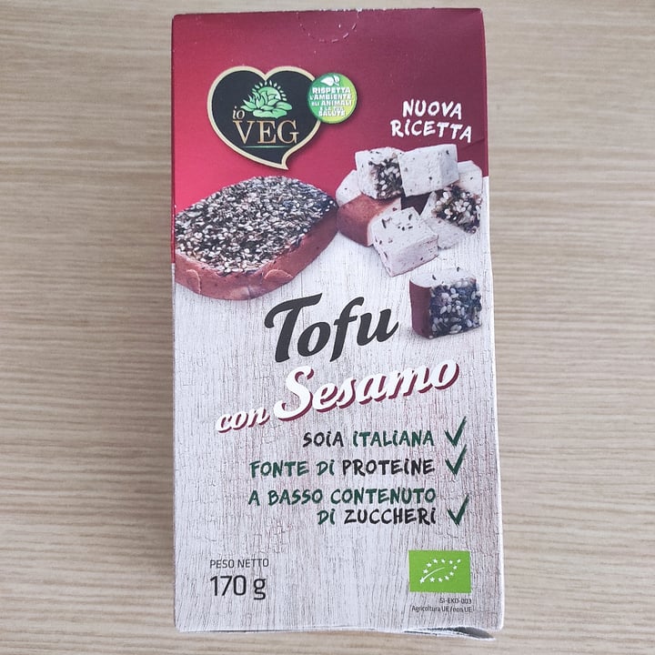photo of ioVEG Tofu con sesamo shared by @niklabelloli1 on  23 May 2023 - review