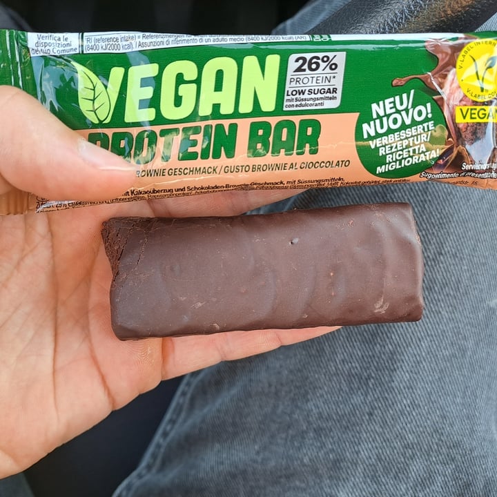photo of Vemondo vegan protein bar-brownie al cioccolato shared by @kristhesfiguz on  05 Jun 2023 - review