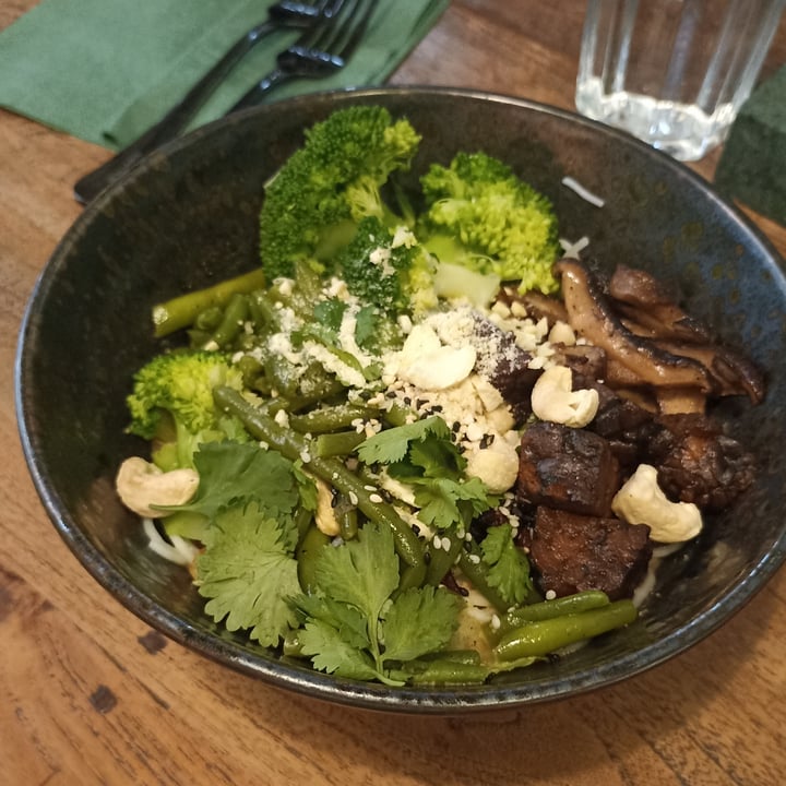 photo of Forky's Buddha broccoli shared by @lasimo on  08 Aug 2023 - review