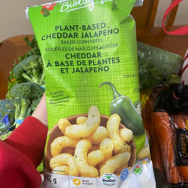 photo of President's Choice Cheddar jalapeño corn puffs shared by @anniekimderoy on  16 Apr 2023 - review