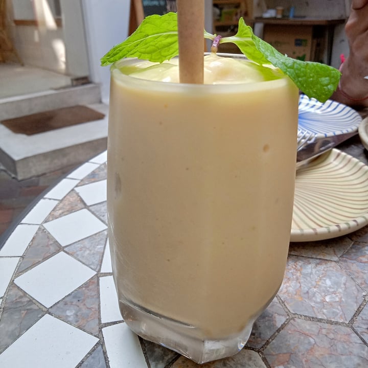 photo of Kashew Cheese Deli Mango Lassi shared by @veganspicegirl on  12 Apr 2023 - review