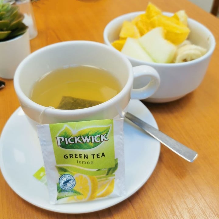 photo of Pickwick Green Tea lemon shared by @serenasofia on  03 Jul 2023 - review