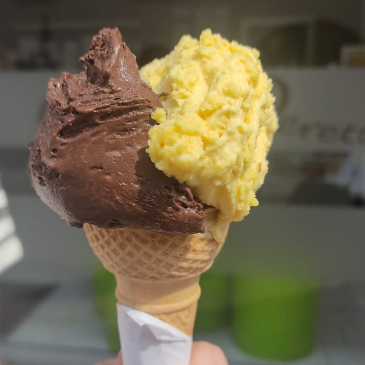 photo of Gelateria Deretti Gelato al cioccolato shared by @chiara-5 on  13 Jun 2023 - review