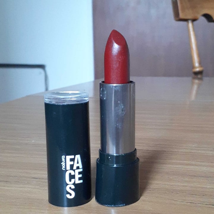 photo of Natura Labial faces rojo vino shared by @emiantiespecista on  27 Apr 2023 - review