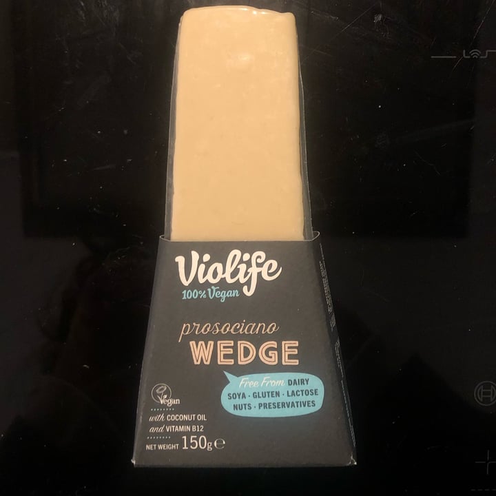 photo of Violife Prosociano Wedge shared by @raffamarini on  16 Apr 2023 - review