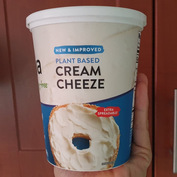 photo of Daiya Plain Cream Cheeze shared by @elviejonvegano on  14 May 2023 - review