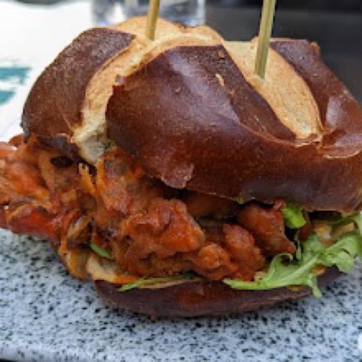 photo of Cadence fried mushroom sandwich shared by @avocadoskillet on  08 May 2023 - review