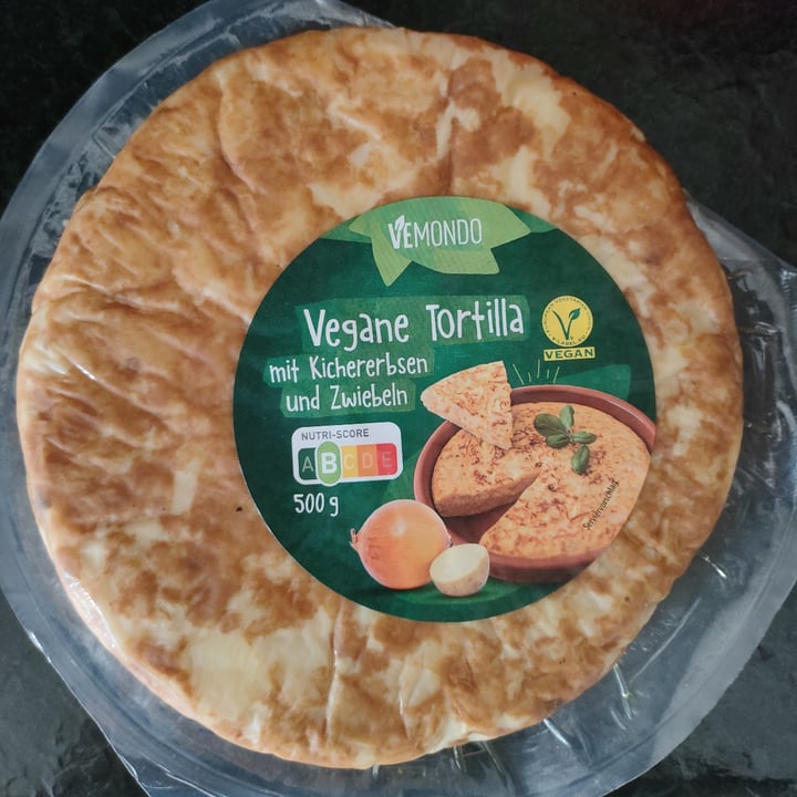 photo of Vemondo vegane tortilla shared by @gingerj on  01 Aug 2023 - review