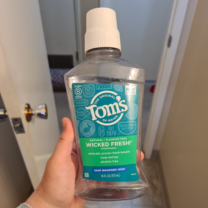 photo of Tom's of Maine Wicked Fresh Cool Mountain Mint Mouthwash shared by @sofihuasteca on  05 May 2023 - review