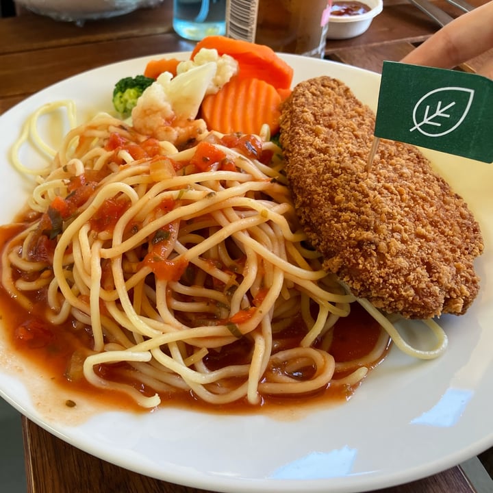 photo of IKEA Restaurant Plant based schnitzel shared by @veganhubby on  28 Apr 2023 - review