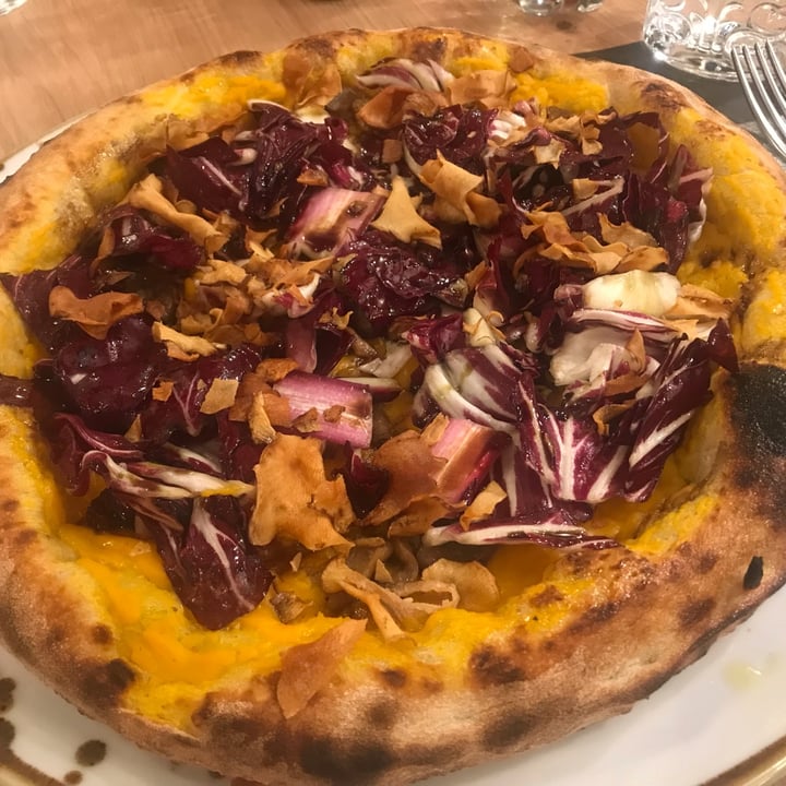 photo of Bolle Pizzeria Seregno Beetlejuice Pizza shared by @laurafalc92 on  12 Jan 2023 - review