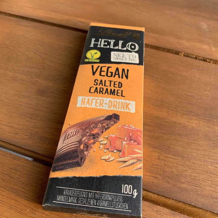 photo of Lindt Hello Vegan Salted Caramel shared by @bibianca on  18 Mar 2023 - review