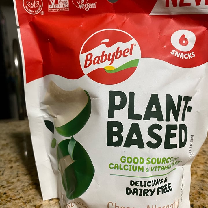 photo of Babybel Plant-Based Cheese Alternative shared by @misschrnc on  28 Jan 2023 - review
