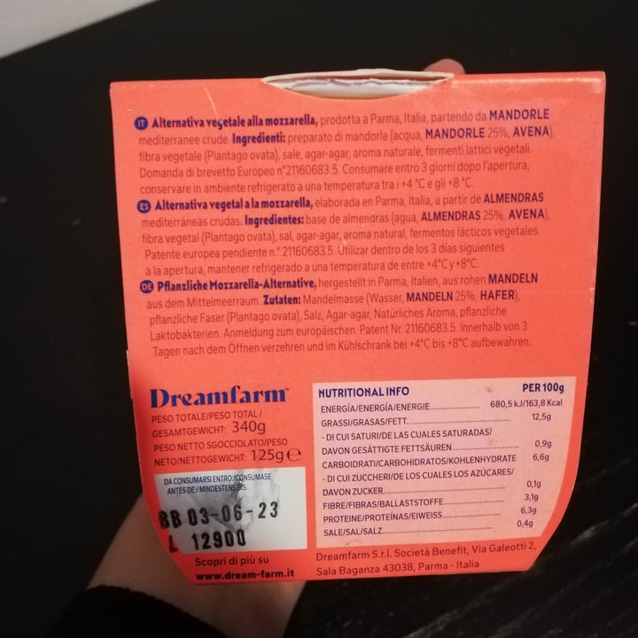 photo of Dream Farm Alternativa vegetale alla mozzarella shared by @lamy on  20 May 2023 - review