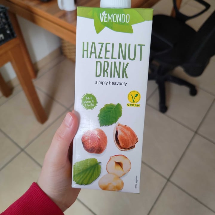 photo of Vemondo latte di nocciole shared by @chiaraforlani on  24 Jan 2023 - review