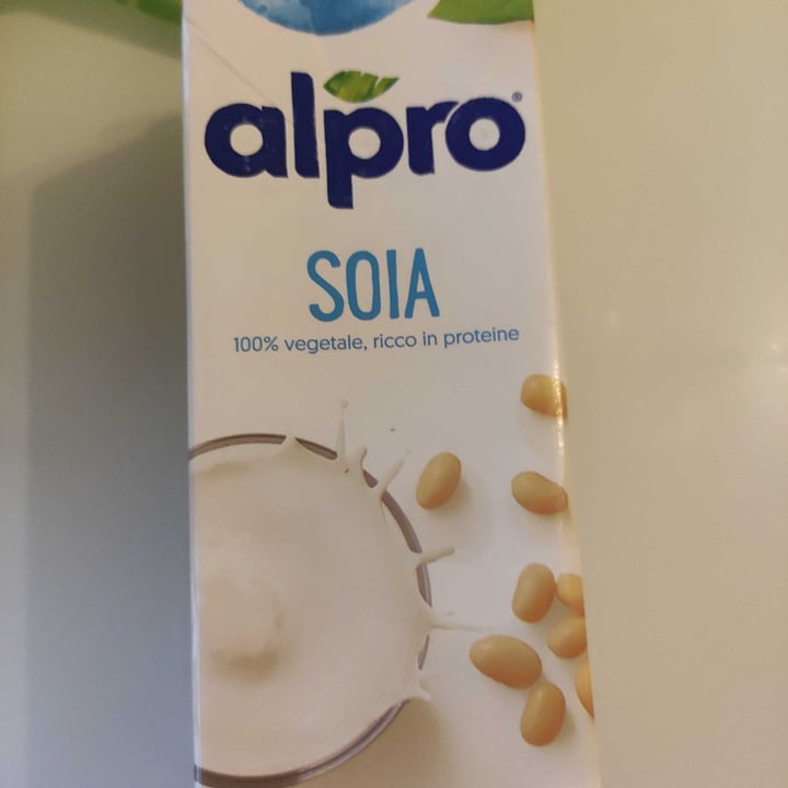 photo of Alpro Alpro soya naturel shared by @muffoladx on  24 May 2023 - review