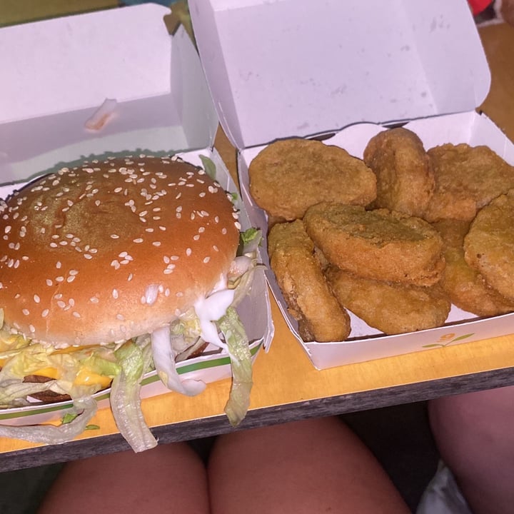 photo of McDonald's McPlant E PlantNuggets shared by @giada- on  01 Aug 2023 - review