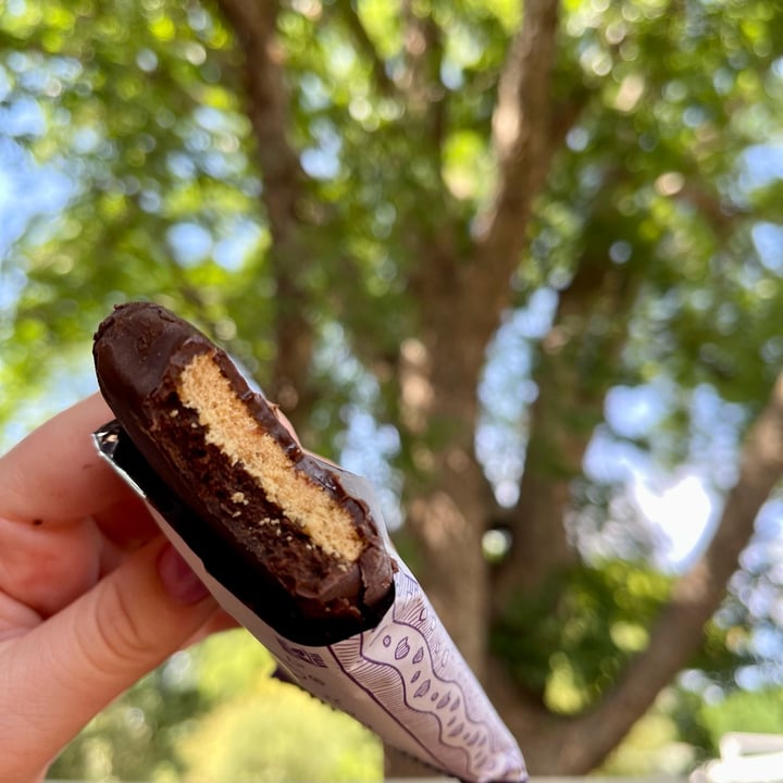 photo of Nanuki Boom Bar Metamorphic Brownie shared by @jeanne-marie on  04 May 2023 - review