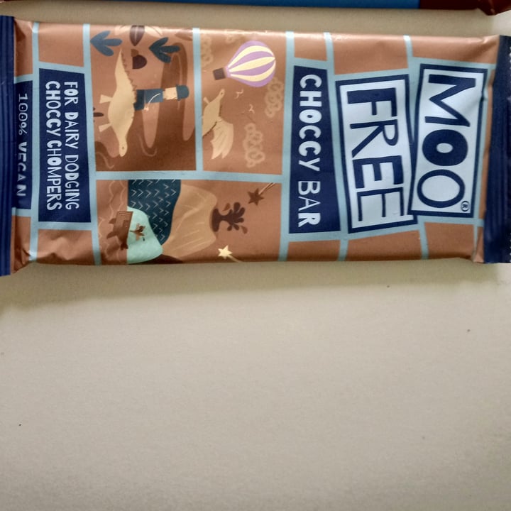 photo of Moo Free choccy bar shared by @veganspicegirl on  27 Jan 2023 - review