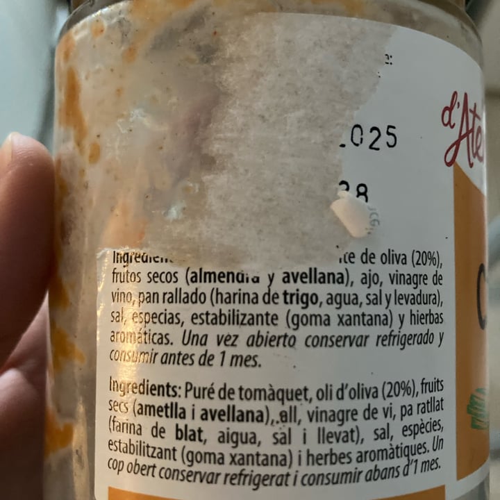 photo of Olivera d'Atenea Salsa Romesco shared by @ladycow on  18 Apr 2023 - review