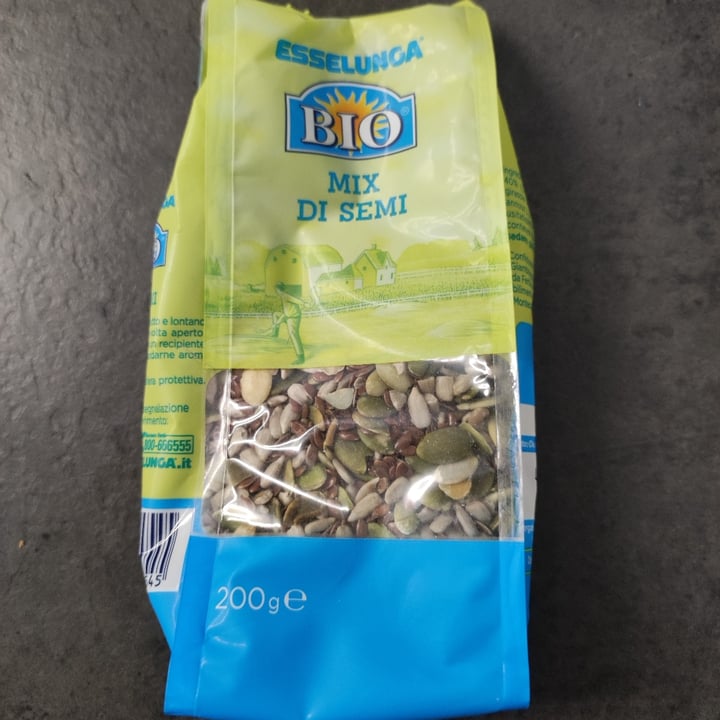 photo of Esselunga Bio Mix di semi shared by @ilmirko on  03 Mar 2023 - review