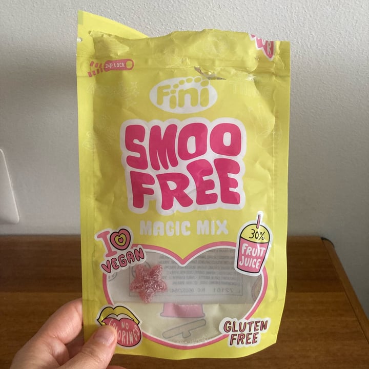 photo of Fini smoo free magic mix shared by @sottolapellepodcast on  15 Apr 2023 - review