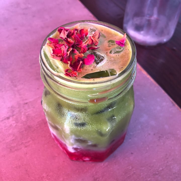 photo of Millie's Cafe Rosewater Matcha shared by @ilovegoats on  30 Jul 2023 - review