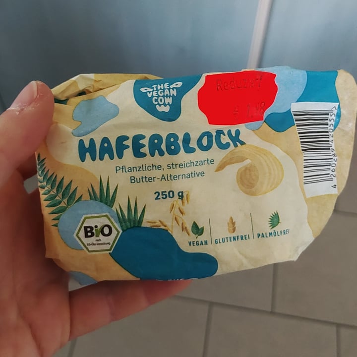 photo of The Vegan Cow Hafer Block shared by @saechsine on  03 Jul 2023 - review
