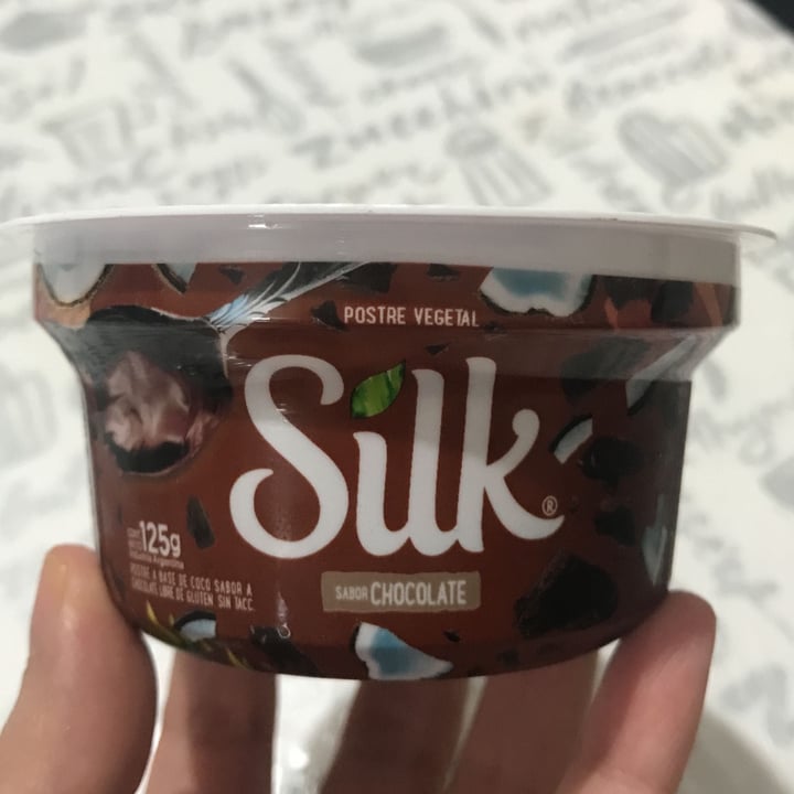 photo of Silk postre vegetal Chocolate shared by @gratia on  25 Jan 2023 - review