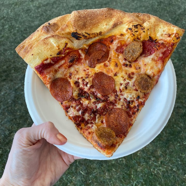 photo of Forever Pie Meat Haters Slice shared by @beckyyy on  16 Apr 2023 - review
