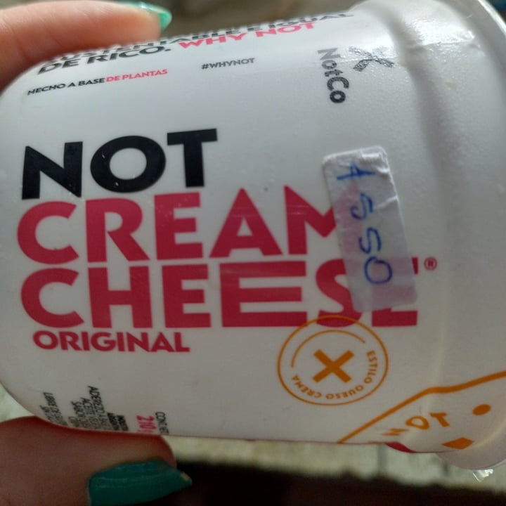 photo of NotCo Cream Cheese shared by @flor87 on  15 Mar 2023 - review