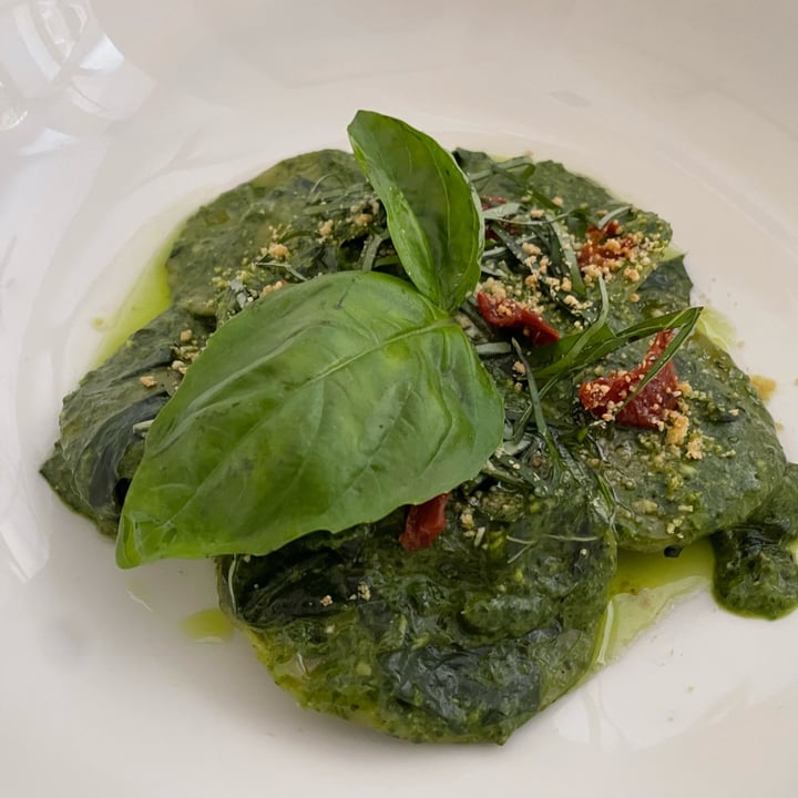 photo of Secret Spot Pesto Ravioli shared by @healthywithakriti on  07 Apr 2023 - review