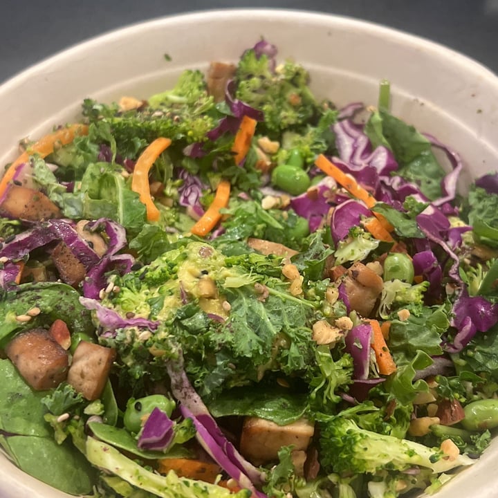 photo of Just Salad Tokyo Super greens Salad shared by @itsjamiescorner on  28 Jun 2023 - review