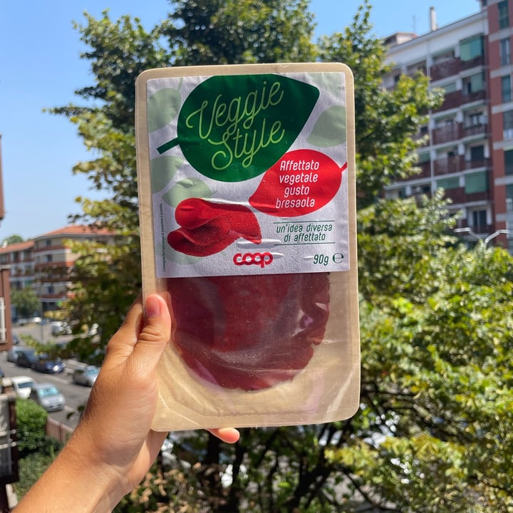 photo of Coop affettato vegetale gusto bresaola shared by @emmapecci on  18 Jul 2023 - review