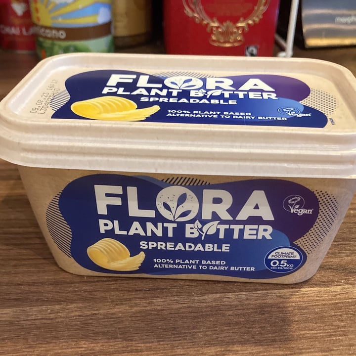 photo of Flora Plant Butter Flora Butter Plant Based shared by @fiii on  02 Apr 2023 - review