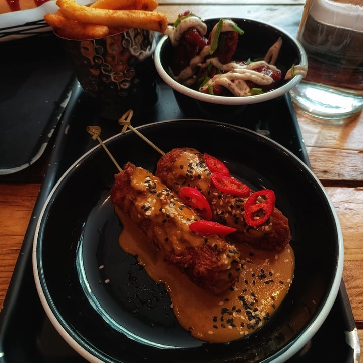 photo of The Vegan Kitchen Buffalo Shroom Wings shared by @veganrainbowfoxes on  10 Apr 2023 - review