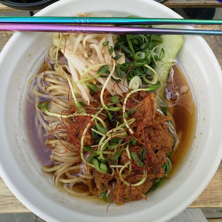 photo of Yatta Vegan Kacmen ramen shared by @sammal on  22 Jun 2023 - review