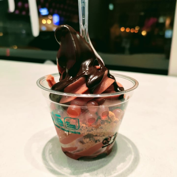 photo of Yolé Ice Cream - Covent Garden Ibiza shared by @stevenneoh on  20 Apr 2023 - review
