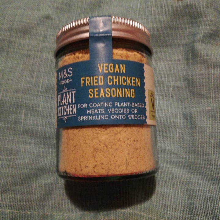 photo of Plant Kitchen (M&S) FRIED CHICKEN SEASONING shared by @monizorry on  06 Jun 2023 - review