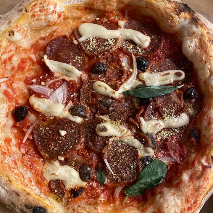 photo of Al Catzone - Pizza Napovegana Super Diavola shared by @pippoarde97 on  19 Apr 2023 - review