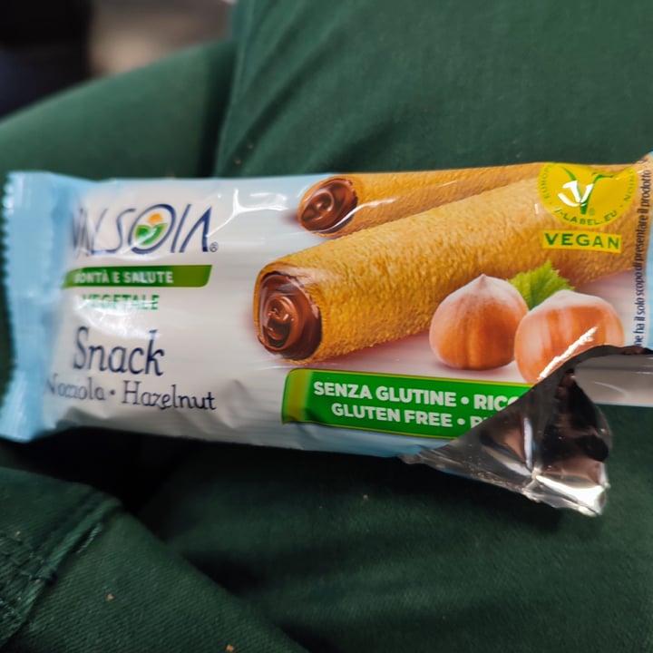 photo of Valsoia Snack hazelnut shared by @danone on  25 Dec 2022 - review
