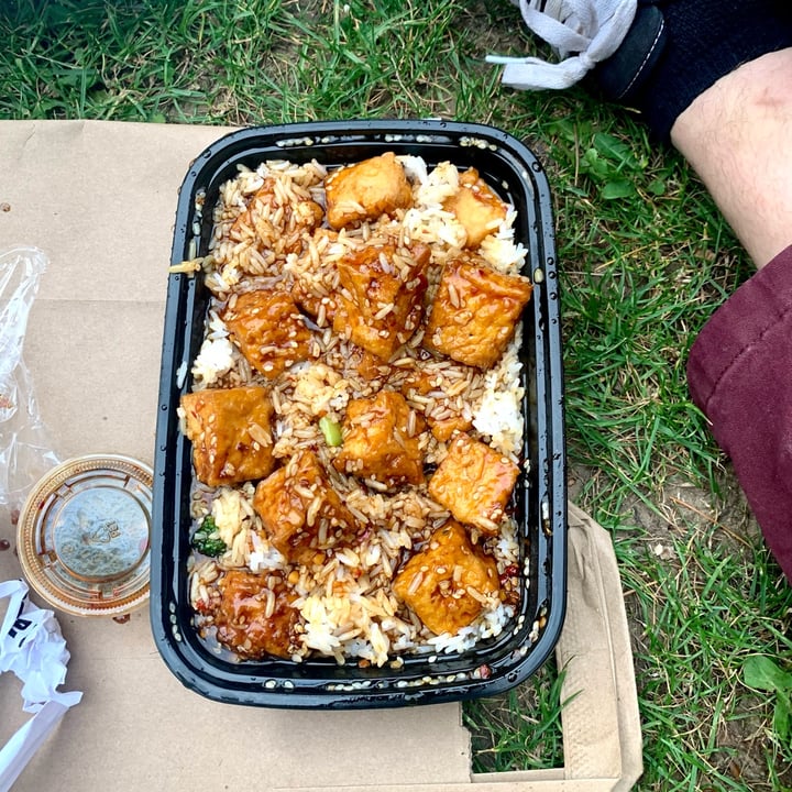 photo of Kung POW! Sesame Tofu shared by @savocado on  19 Apr 2023 - review